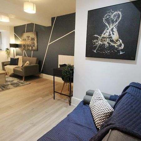 Spacious 1 Bed Apartment 1 Minute Walk From Square Nottingham Buitenkant foto