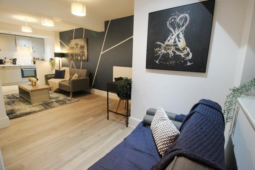 Spacious 1 Bed Apartment 1 Minute Walk From Square Nottingham Buitenkant foto