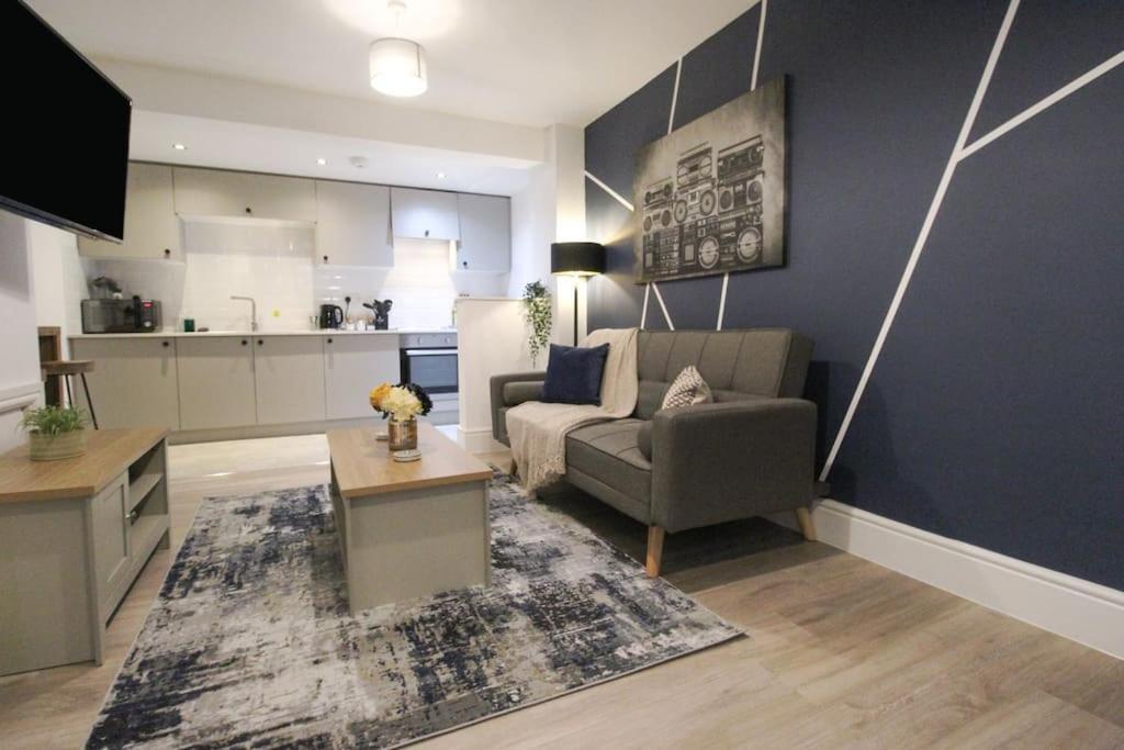Spacious 1 Bed Apartment 1 Minute Walk From Square Nottingham Buitenkant foto