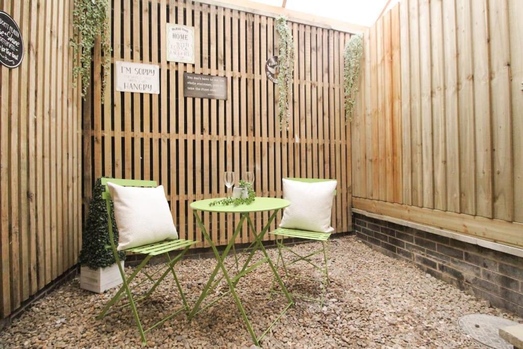 Spacious 1 Bed Apartment 1 Minute Walk From Square Nottingham Buitenkant foto